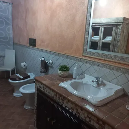 Eden Luxury Con Piscina E Jacuzzi Αγκριτζέντο
