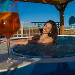 Vendégház Eden Luxury Con Piscina E Jacuzzi 3*