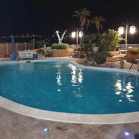 Casa de hóspedes Eden Luxury Con Piscina E Jacuzzi Agrigento